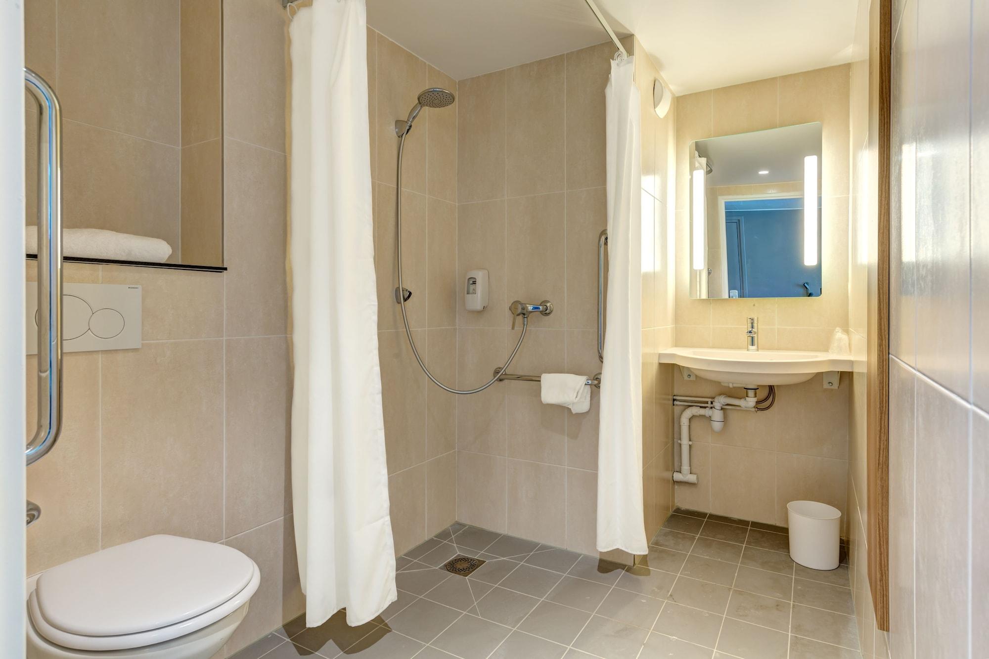 Hotel Paris Sud Malabry 3*