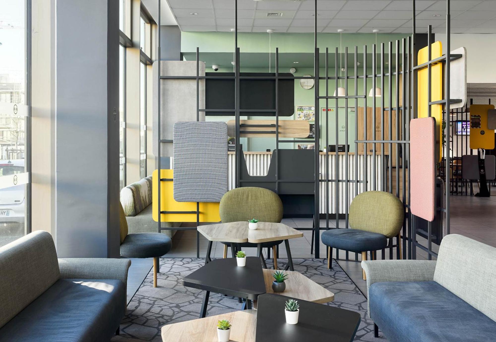 Paris Sud Malabry Hotel 3*