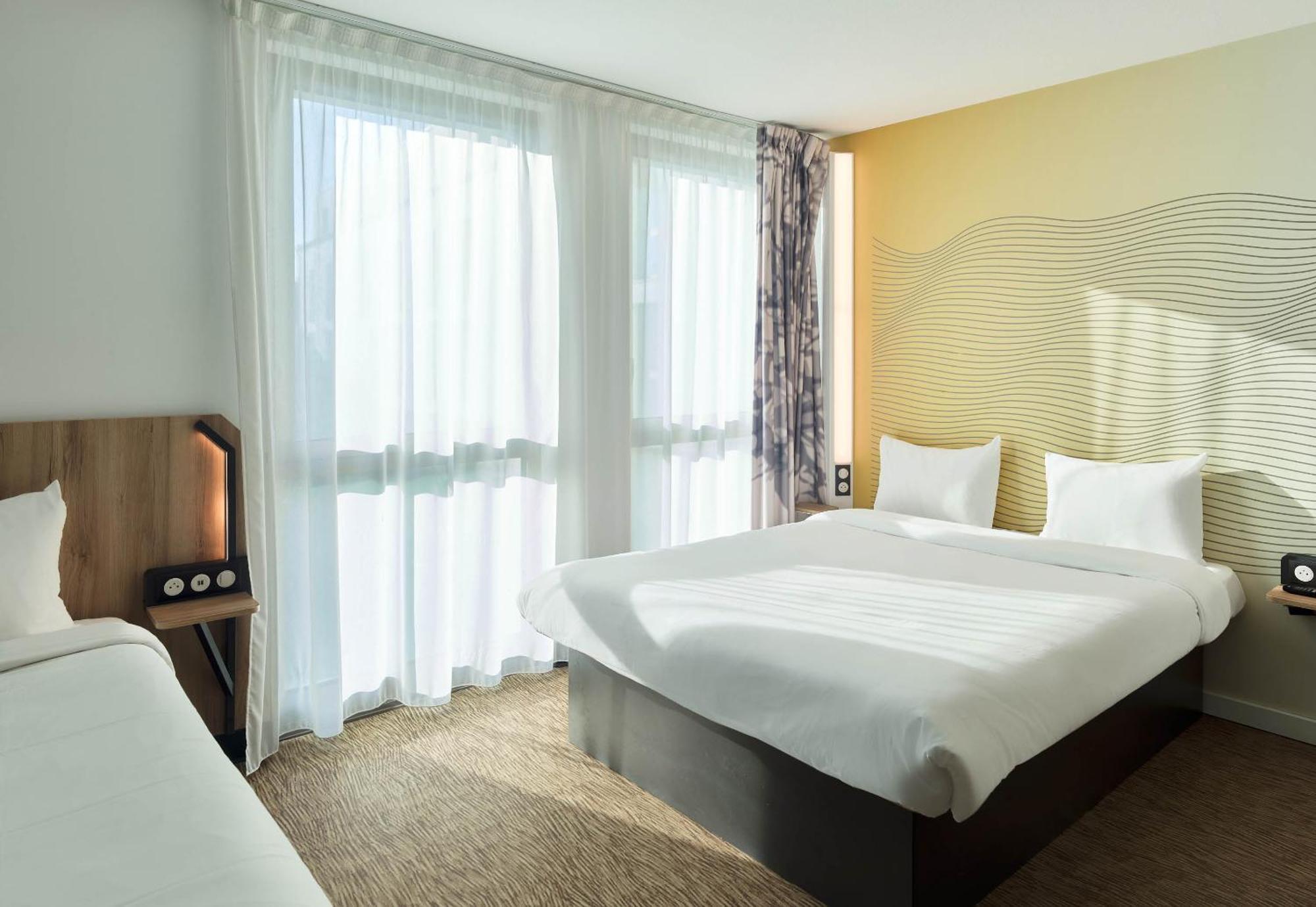 Paris Sud Malabry Hotel 3*